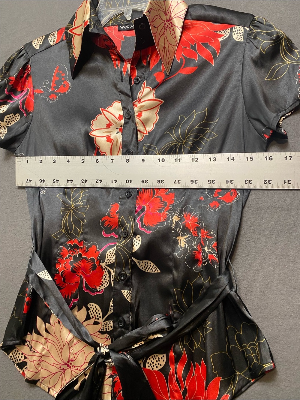 Wet Seal Black Floral Tie-Waist Button Down Blouse- Small - Picture 9 of 10